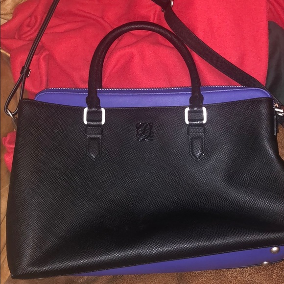 New purse—Never used - Picture 2 of 3